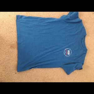 Barely worn vans T-shirt